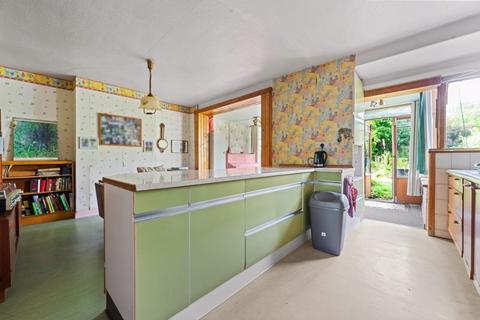 7 Priory Crescent, Cheam, Sutton, SM3 8LR