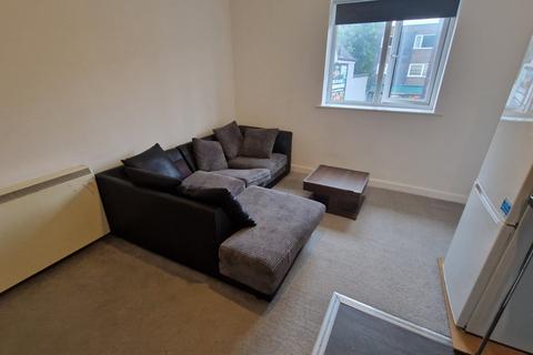 2 bedroom flat to rent, Castle Street, Bilston, West Midlands, WV14