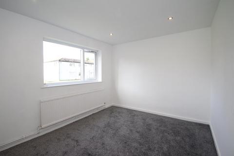 undefined, Holtdale Fold, Leeds, West Yorkshire, LS16