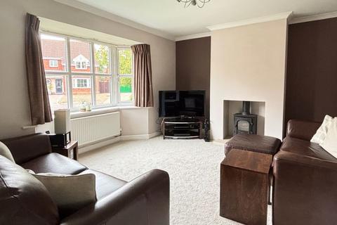 10 Bluebell Close, Abbeymead, Gloucester, GL4 4GP
