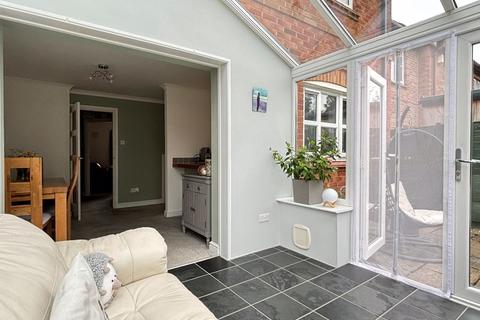 10 Bluebell Close, Abbeymead, Gloucester, GL4 4GP