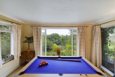 Henstridge Heights Berry Down, Combe Martin, Ilfracombe, EX34 0NY