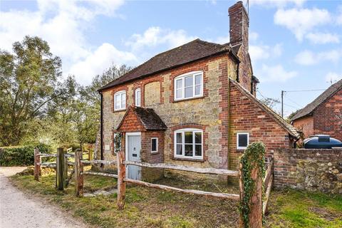 2 bedroom detached house for sale, Northchapel, Petworth, West Sussex, GU28