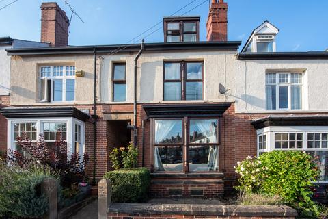 4 bedroom terraced house to rent, Fulney Road, Sheffield S11