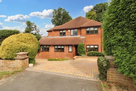 6 bedroom detached house for sale, Beaumont Way, Hazlemere HP15