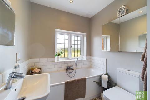 38 Morgan Road, Reading, RG1 5HG