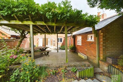 38 Morgan Road, Reading, RG1 5HG