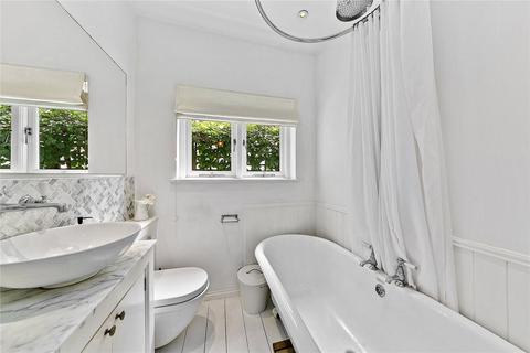 27 Dancer Road, Richmond, TW9 4LD