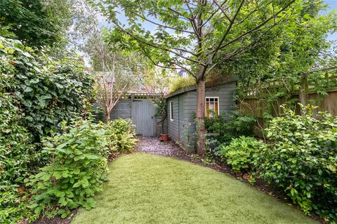 27 Dancer Road, Richmond, TW9 4LD