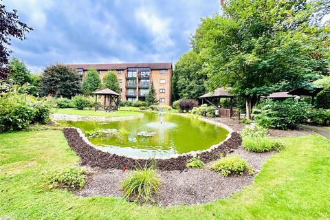 2 bedroom apartment for sale, Campion Close, Parkhill, Lloyd Park, South Croydon, CR0