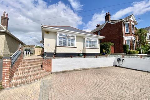 3 bedroom bungalow for sale, Langdon Road, Poole BH14