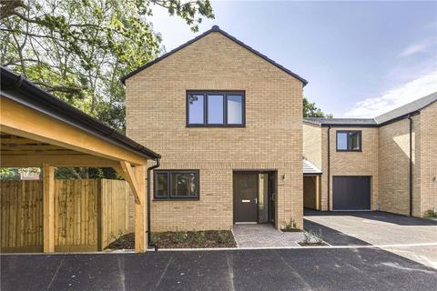 3 bedroom detached house for sale, Hollyfield Place, Hatfield, Hertfordshire