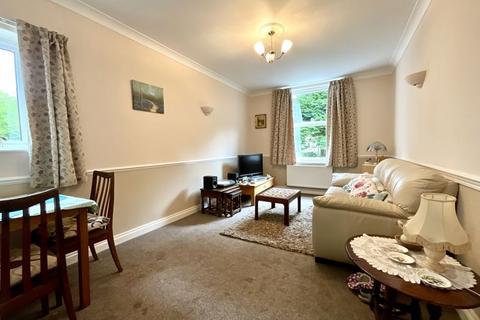 2 bedroom apartment for sale, Boscombe Cliff Road, Boscombe Spa, Bournemouth