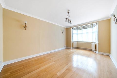 4 bedroom detached house for sale, West Avenue, Pinner, Middlesex