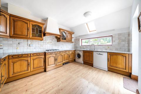 4 bedroom detached house for sale, West Avenue, Pinner, Middlesex