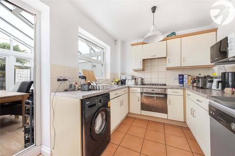 2 bedroom terraced house for sale, St. Margarets Close, Dartford, Kent, DA2