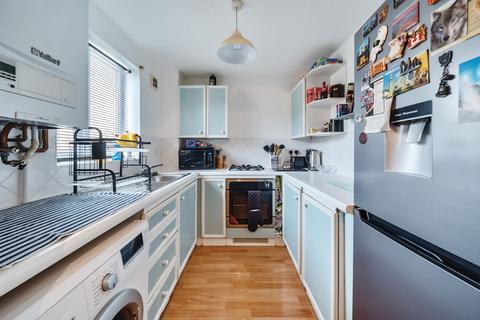 45 Cutsdean Close, Bishops Cleeve, Cheltenham, GL52 8UT