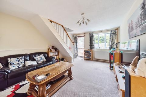 45 Cutsdean Close, Bishops Cleeve, Cheltenham, GL52 8UT