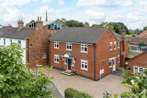 5 bedroom detached house for sale, High Street Hillmorton Rugby, Warwickshire, CV21 4EE