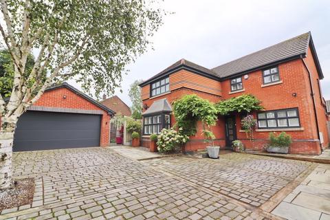 4 bedroom detached house for sale, Highcrest Grove, Manchester M29