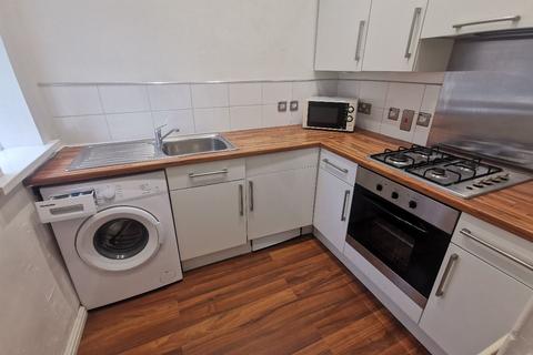 Studio to rent, Heaton Park Road, Heaton, Newcastle upon Tyne