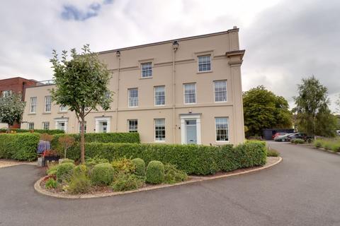 2 bedroom mews for sale, Lichfield Road, Stafford ST17