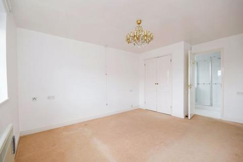 2 bedroom retirement property for sale, Braintree CM7