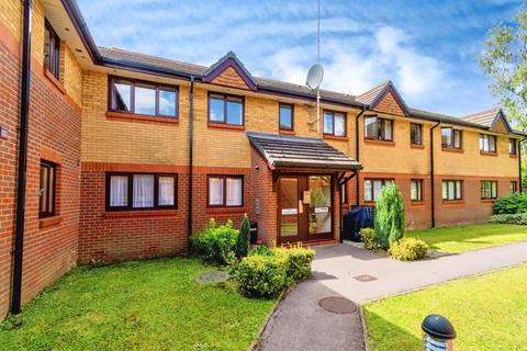 2 bedroom flat for sale, Burgess Road, Southampton SO16