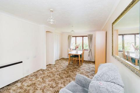 2 bedroom flat for sale, Burgess Road, Southampton SO16