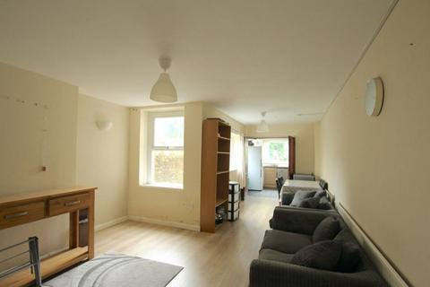 undefined, Treharris Street, Cardiff CF24