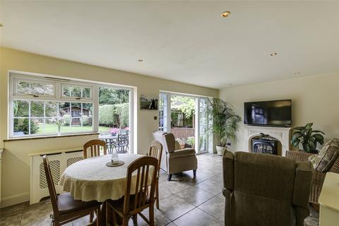3 bedroom detached house for sale, Farleigh Road, Warlingham, Surrey, CR6