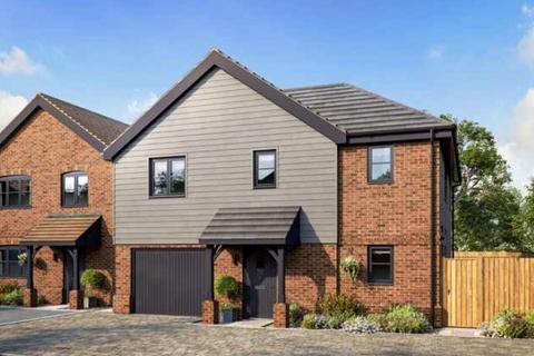 4 bedroom detached house for sale, Acer Close, St. Albans AL2