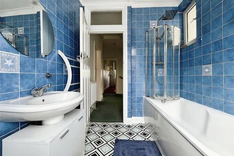 143 Bellingham Road, London, SE6 2PP