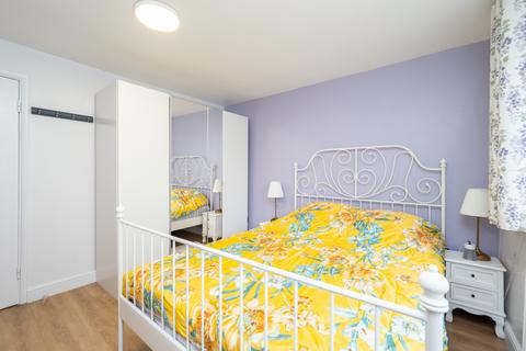 74 Rose Hill, Sutton, SM1 3EX
