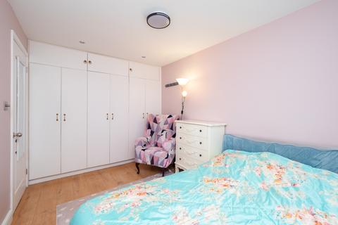74 Rose Hill, Sutton, SM1 3EX