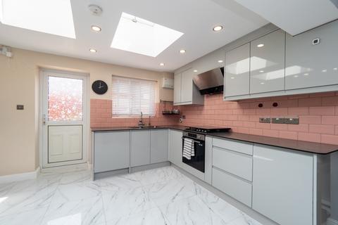 74 Rose Hill, Sutton, SM1 3EX