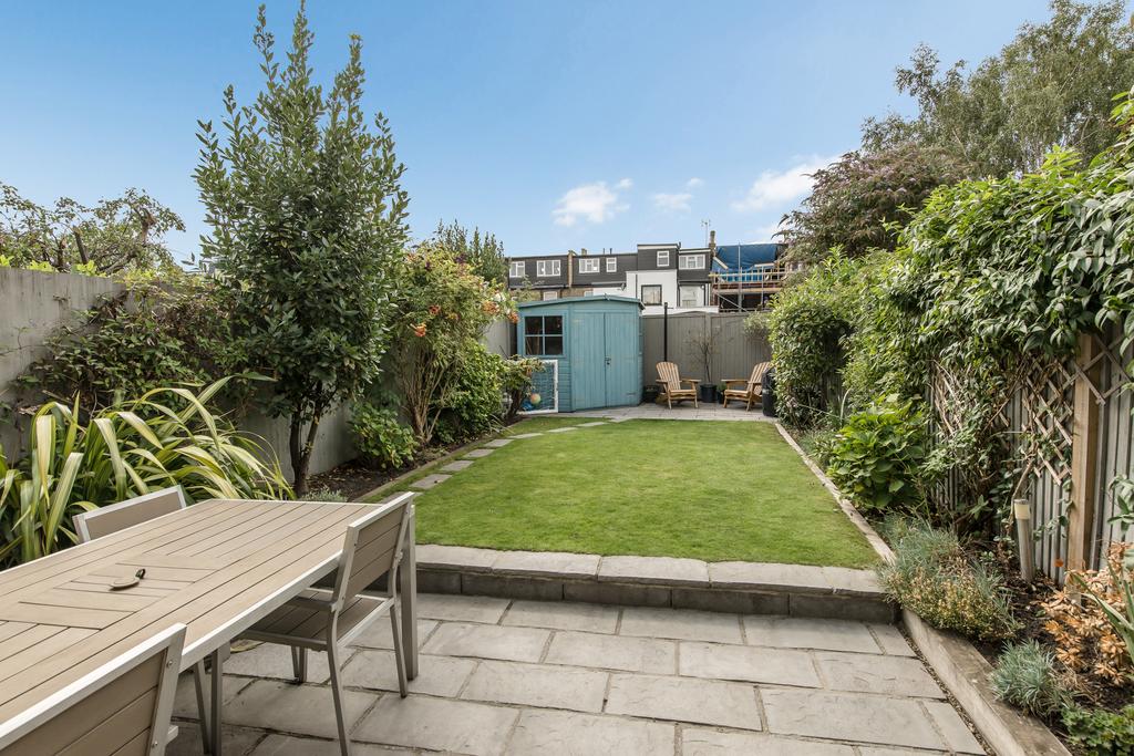 59 Russell Road-Gar.