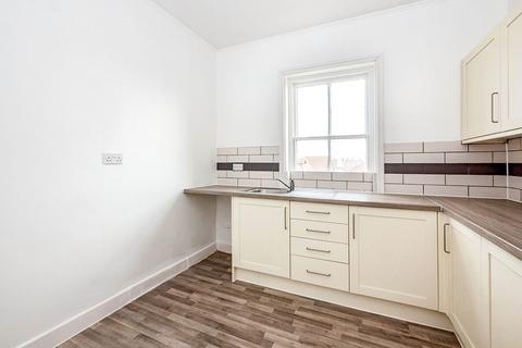 3 bedroom apartment for sale, Upgang Lane, North Yorkshire YO21