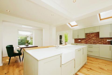 3 bedroom detached house for sale, School Lane, York YO23