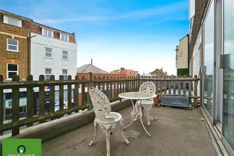 2 bedroom flat for sale, Stephen Close, Kent CT10