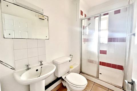 1 bedroom flat to rent, Ellasdale Road, West Sussex PO21