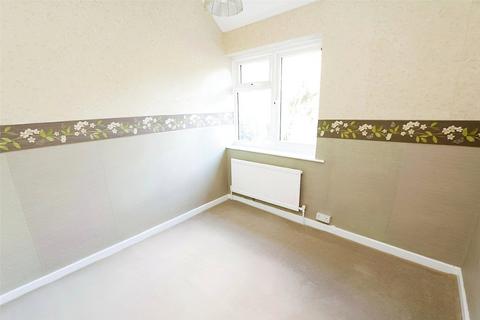 17 Douglas Road, Kingston Upon Thames, KT1 3PX