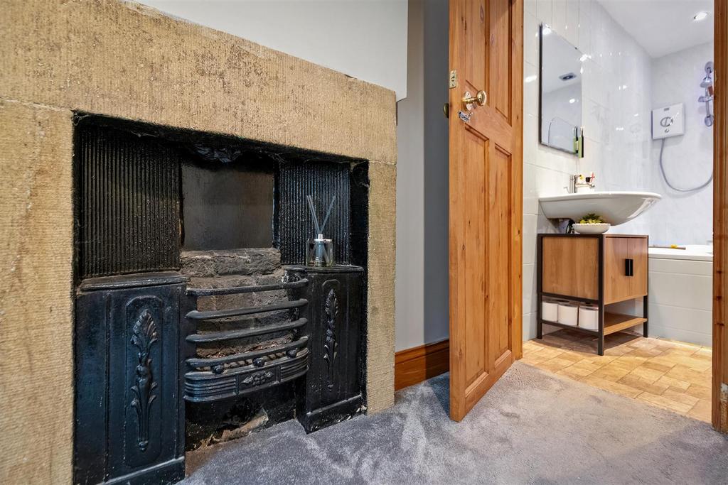 Fireplace Bedroom 1