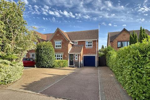 4 bedroom detached house for sale, Largent Grove, Ipswich IP5