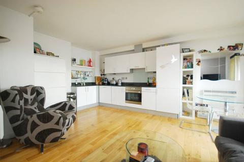 1 bedroom flat to rent, Queensbridge Road, Haggerston, London, E2