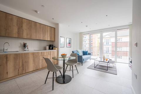 1 bedroom flat to rent, Silk District, Whitechapel, London, E1