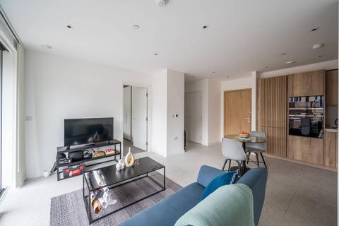 1 bedroom flat to rent, Silk District, Whitechapel, London, E1