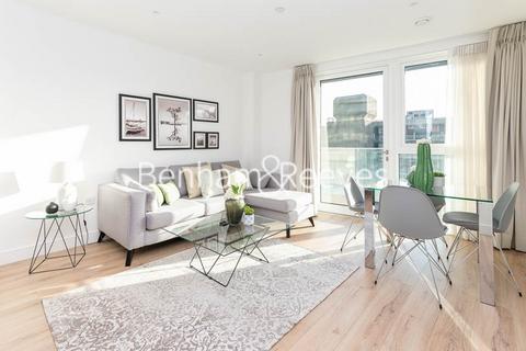 2 bedroom apartment to rent, Glenthorne Road, Hammersmith W6