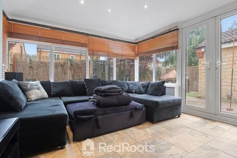 4 Brimham Close, Kirk Sandall, Doncaster, DN3 1FB