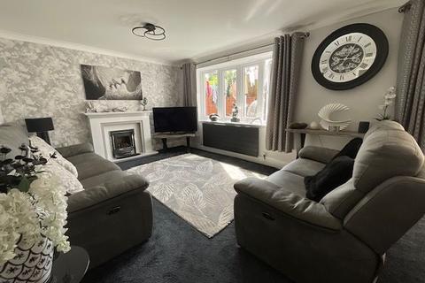 4 bedroom detached house for sale, Millbrook Way, Brierley Hill DY5